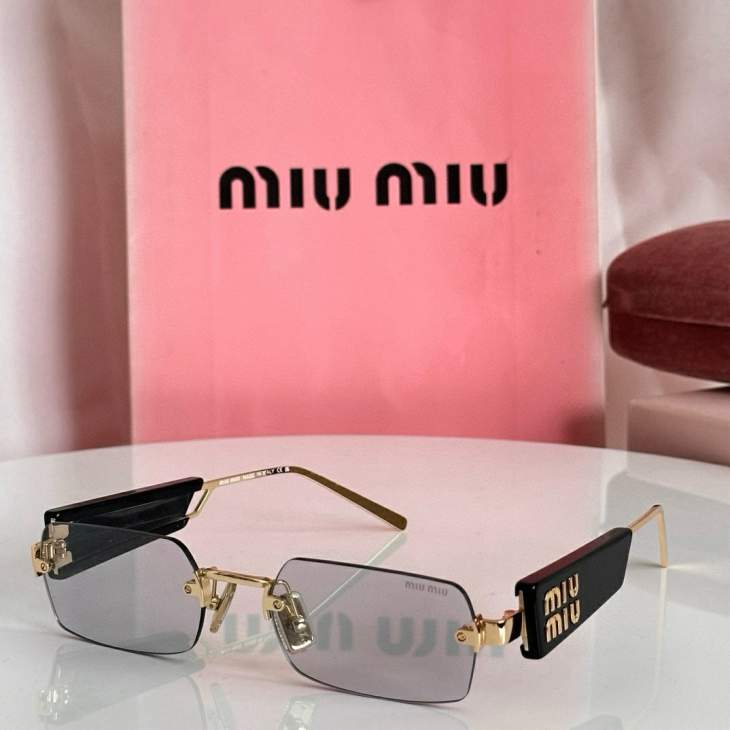 Picture of Miu Miu Sunglasses _SKUfw79339141fw